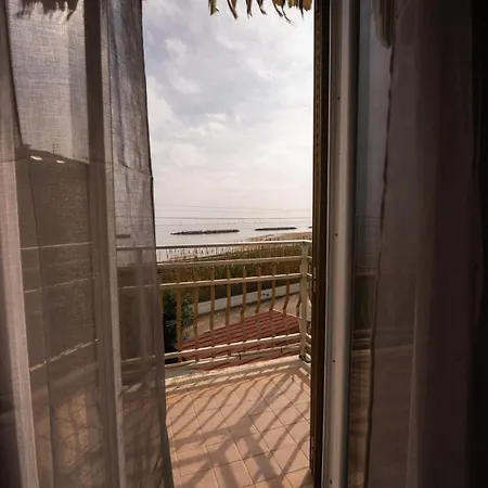 Vento Di Mare- Parcheggio Privato E Vista Mare * チヴィタノーヴァ・マルケ